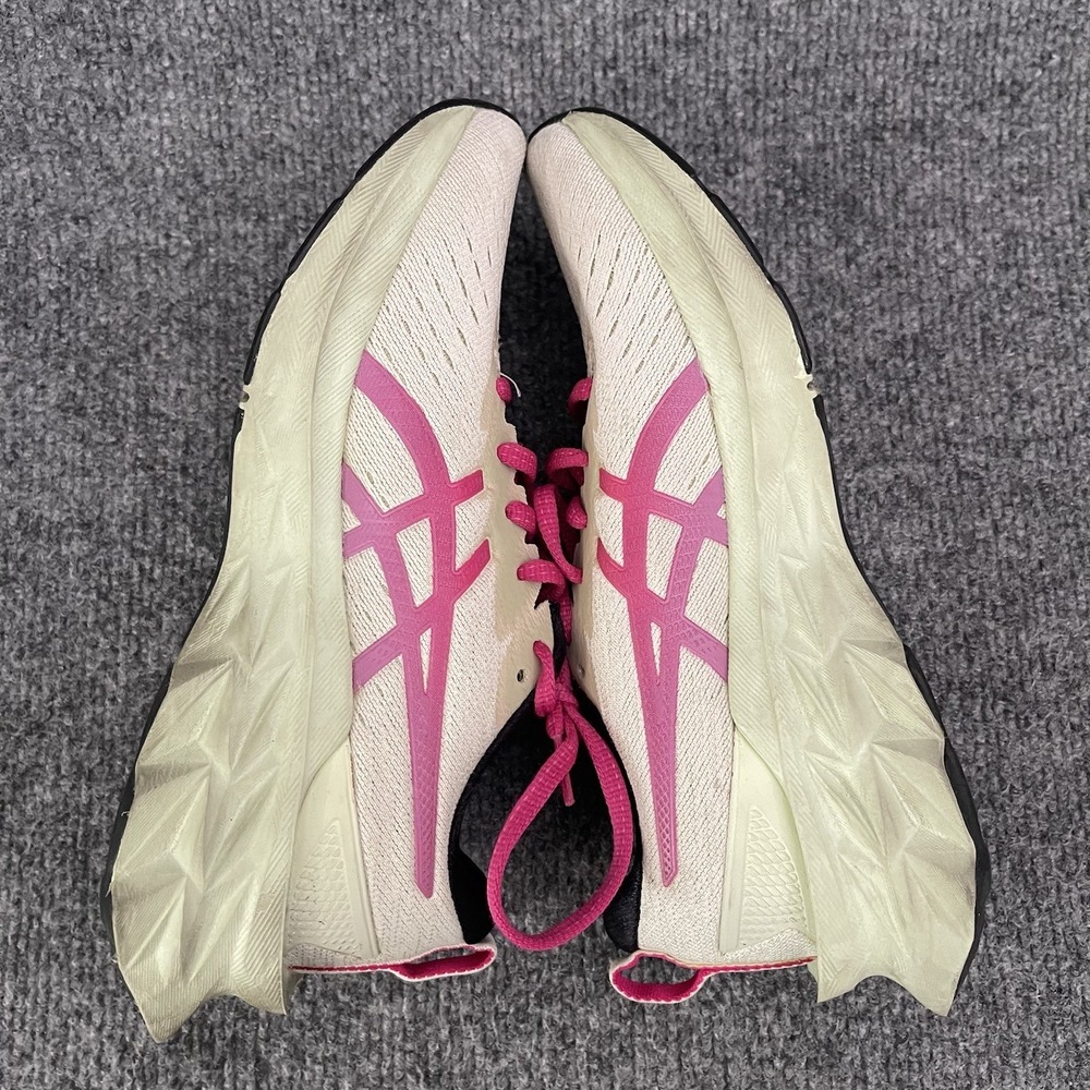 Asics Novablast 2 Womens Sz 6 Birch Pink Rave Athletic Casual Shoes 1012B049 - Picture 8 of 11